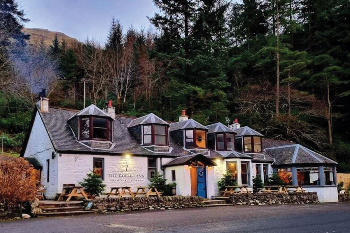 The Coylet Inn Is One Of The Best Places To Visit And Stay In Cowal Peninsula In The South Of Argyll & Bute | SUPERPOBYT Travel