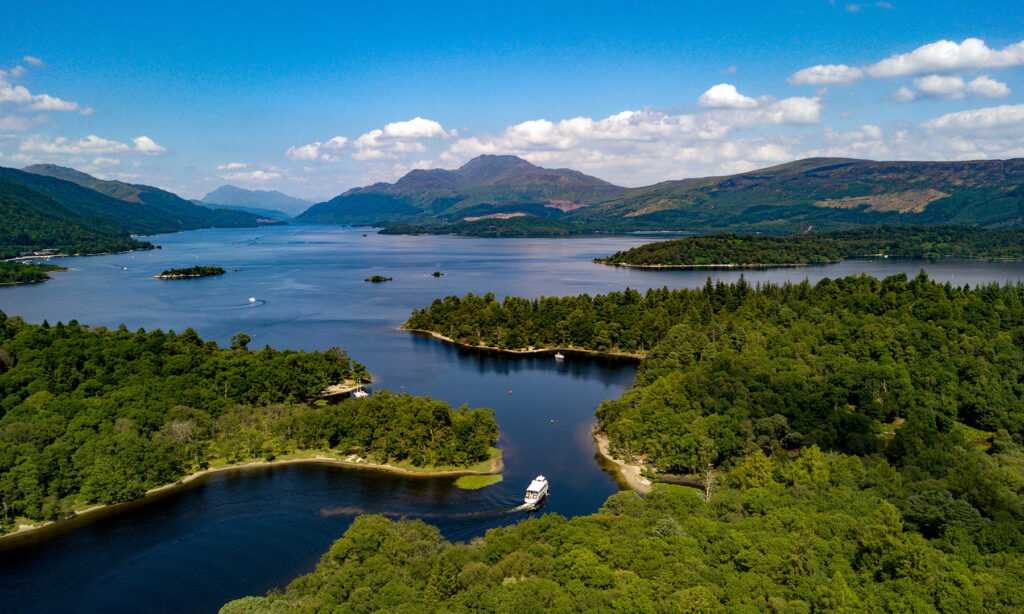 The Coylet Inn Is One Of The Best Places To Visit And Stay In Cowal Peninsula In The South Of Argyll & Bute | SUPERPOBYT Travel