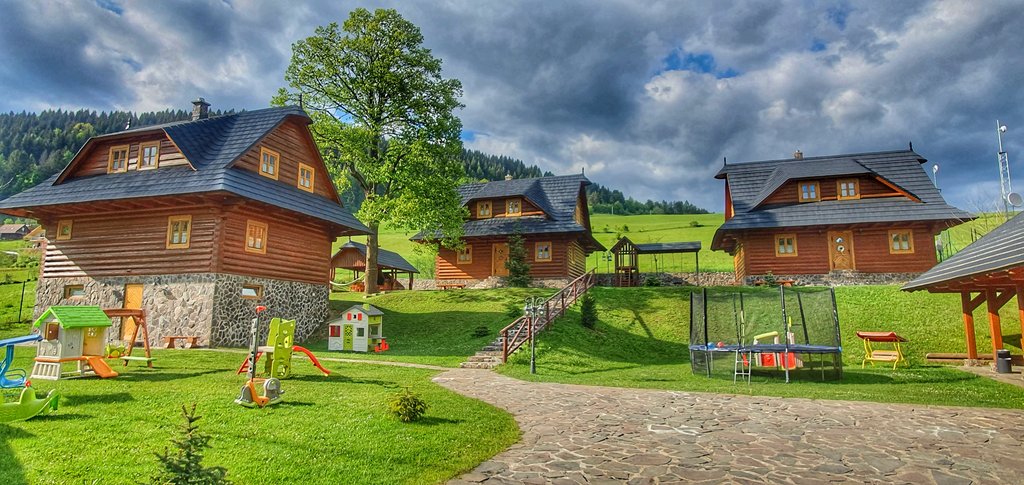 Discover and explore natural beauty around village Zazriva | SUPERPOBYT Travel
