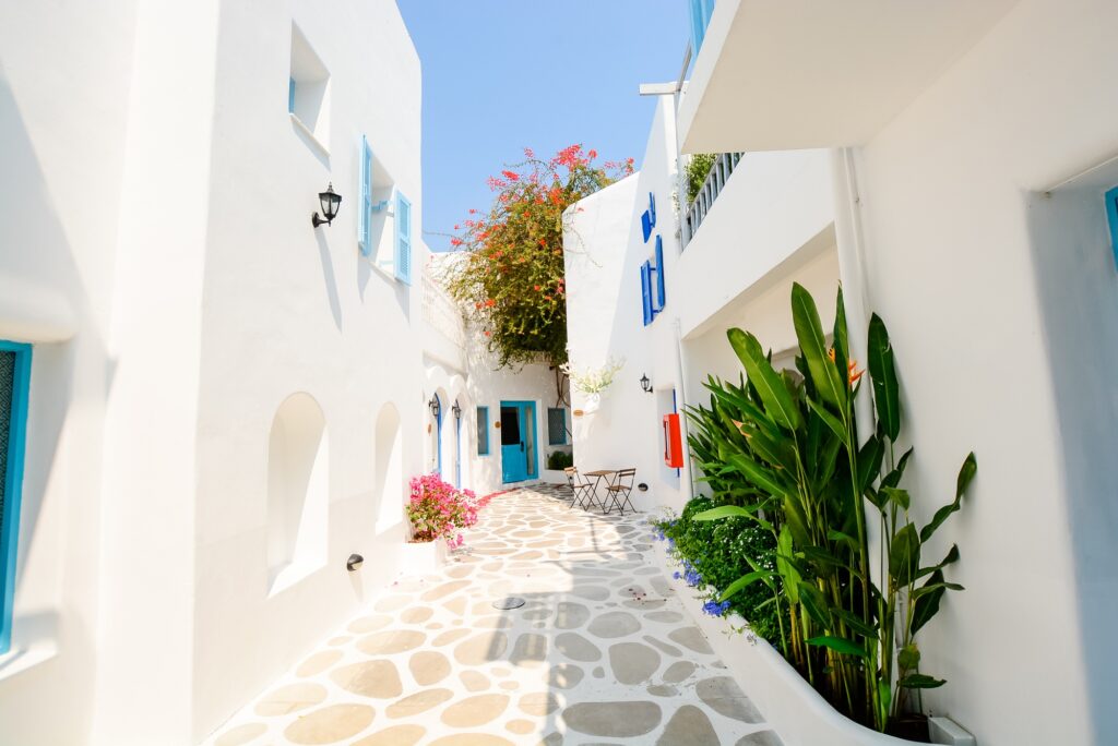 Beautiful Architecture Building With Santorini And Greece Style | SUPERPOBYT Travel