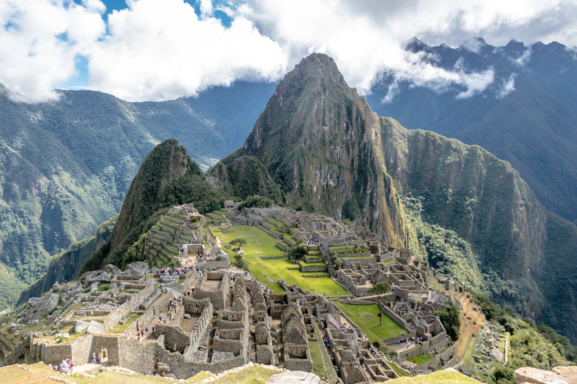 Machu Picchu Inca Ruins,Sacred Valley, Peru | SUPERPOBYT Travel