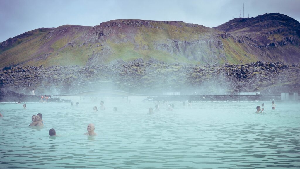 Famous Hot Springs And Dramatic Volcanic Island Scenery In Iceland | SUPERPOBYT Travel