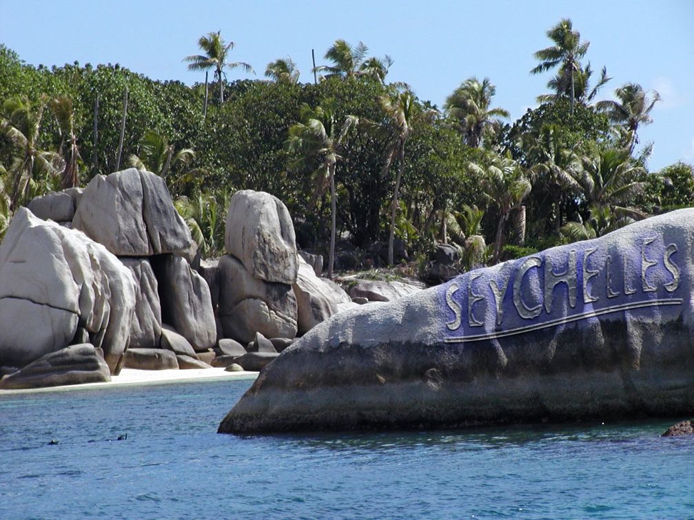 Seychelles is the smallest country in Africa as well as the least populated sovereign African country | SUPERPOBYT Travel