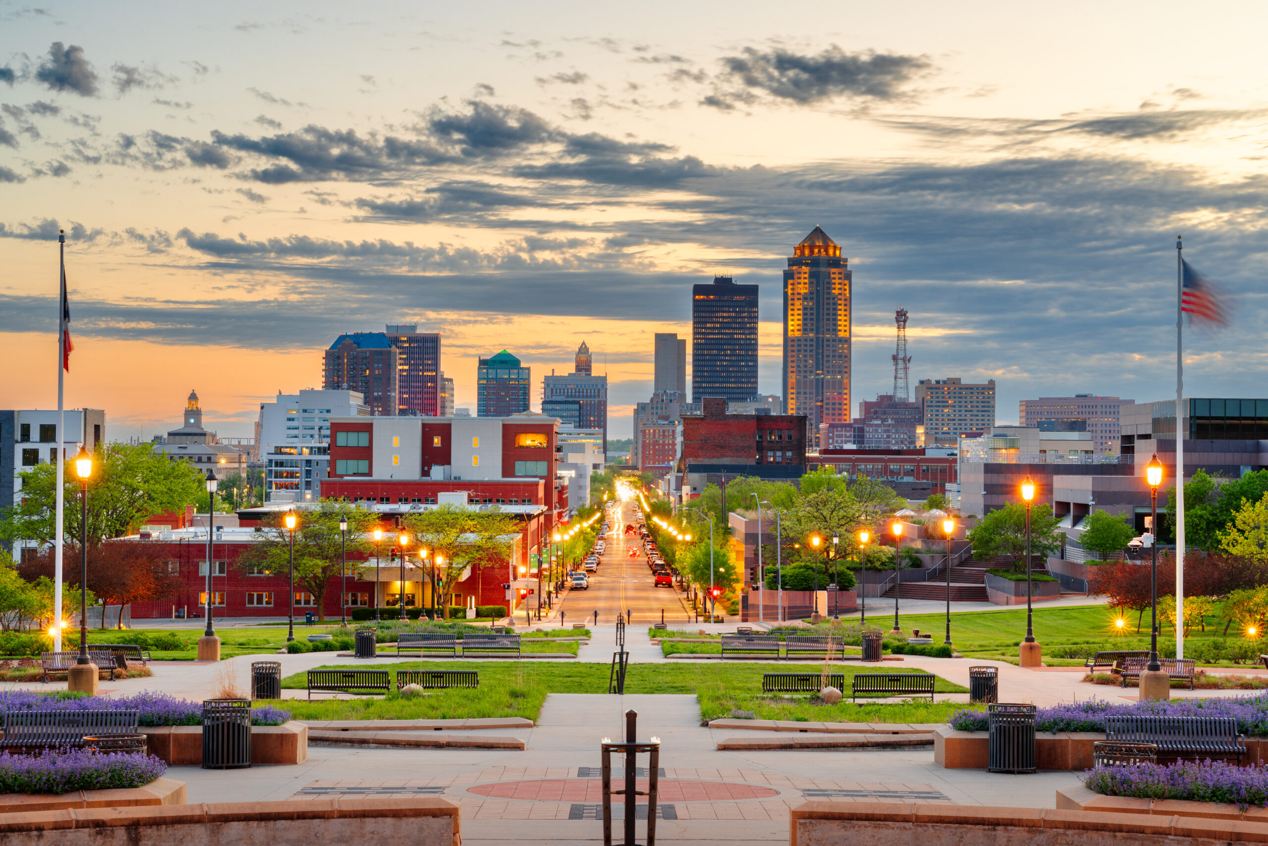 Explore Iowa's History By Visiting A Great Place To Relax, Recharge, Escape, And Make Meaningful Connections While Travel | SUPERPOBYT Travel